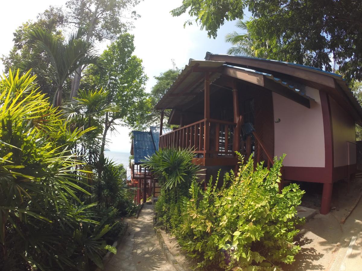 Moon Beach Resort Ko Pha Ngan Buitenkant foto