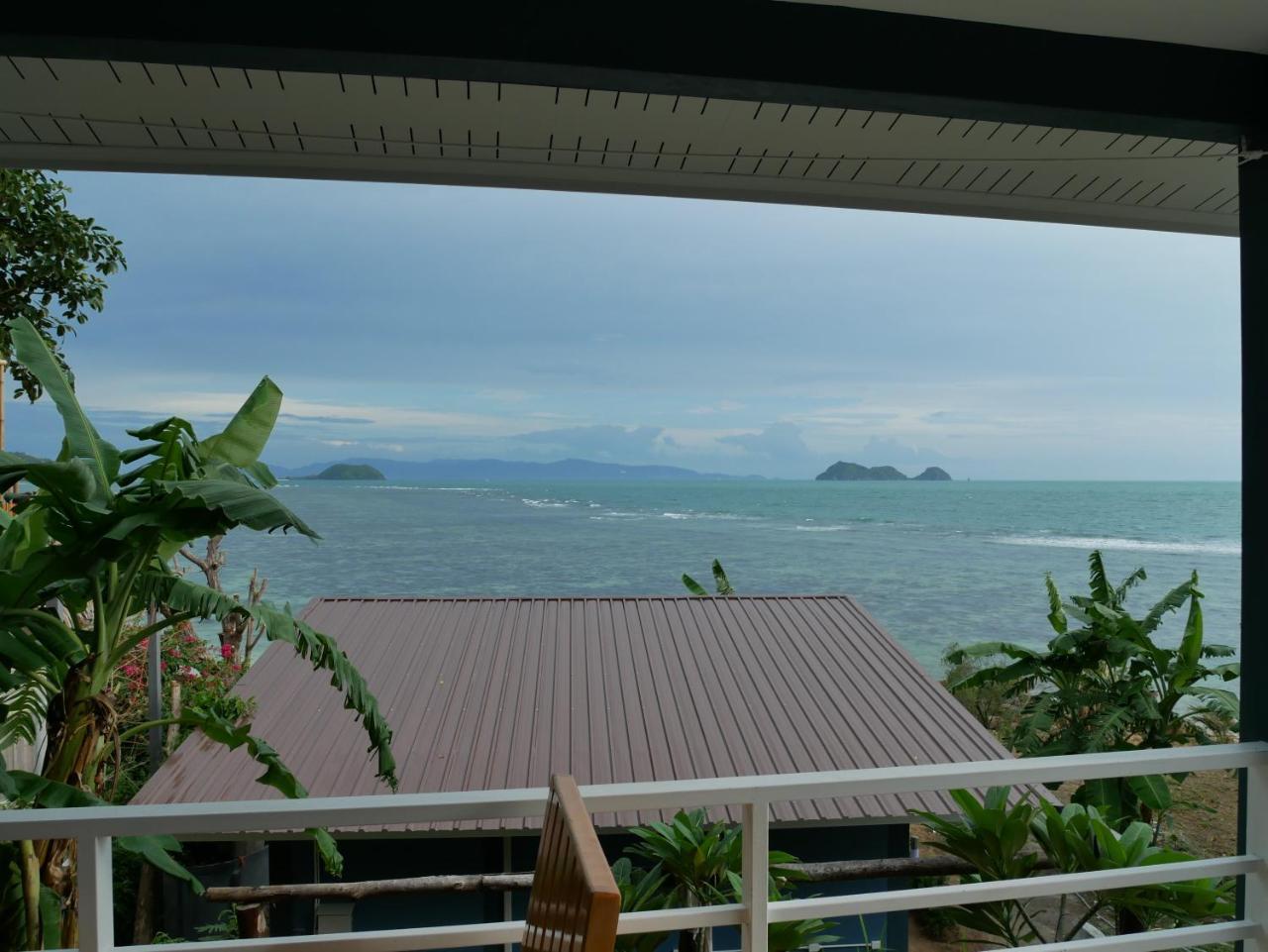 Moon Beach Resort Ko Pha Ngan Buitenkant foto